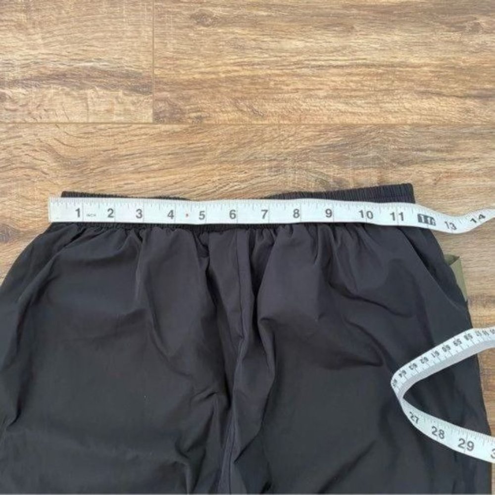 PRETTYLITTLETHING Cargo Utility Windbreaker Pants in Black Olive green Sz 2 NWOT - Picture 9 of 11